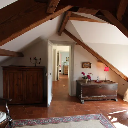 לינה וארוחת בוקר Le Clos Xavianne Ribécourt-la-Tour